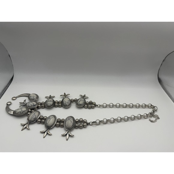 Southwestern Squash Blossom Naja Necklace White Faux Turquoise Silver Tone 22in - Picture 9 of 13